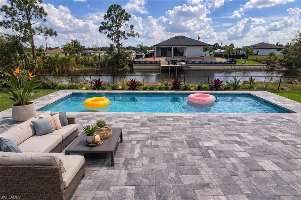 1316 NE 33rd St, Cape Coral, FL 33909 Photo