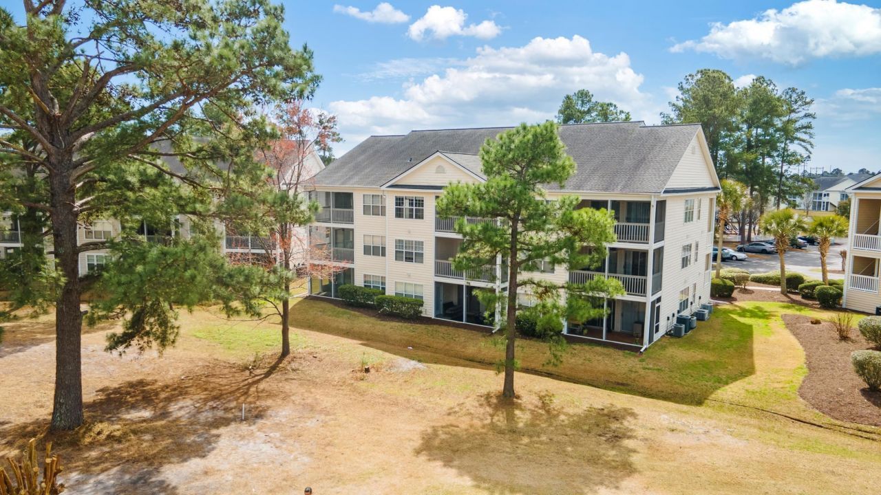 4940 Windsor Green Way Photo 34