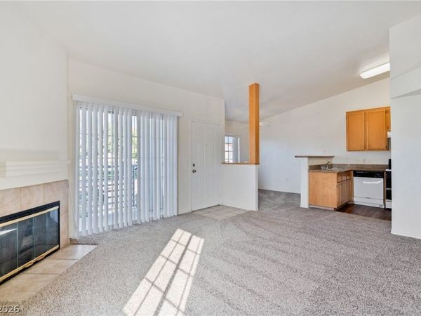 3318 N Decatur Boulevard , Unit 2153, Las Vegas, NV 89130