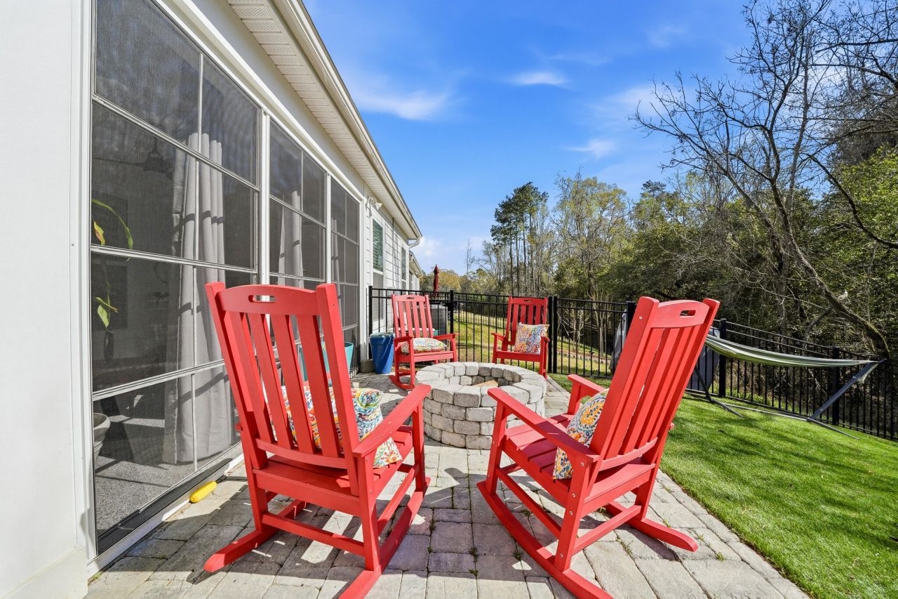 218 River Martin Court Photo 36