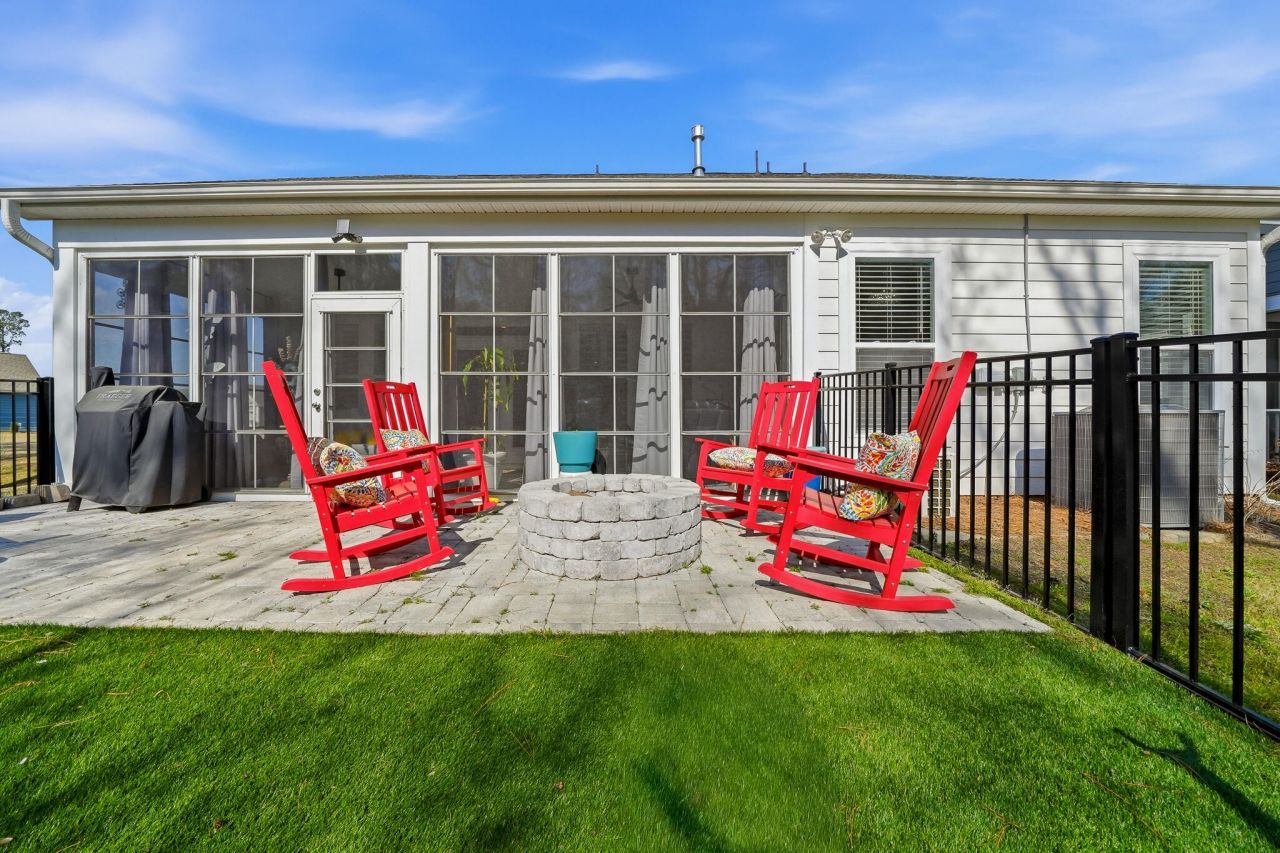 218 River Martin Court Photo 37