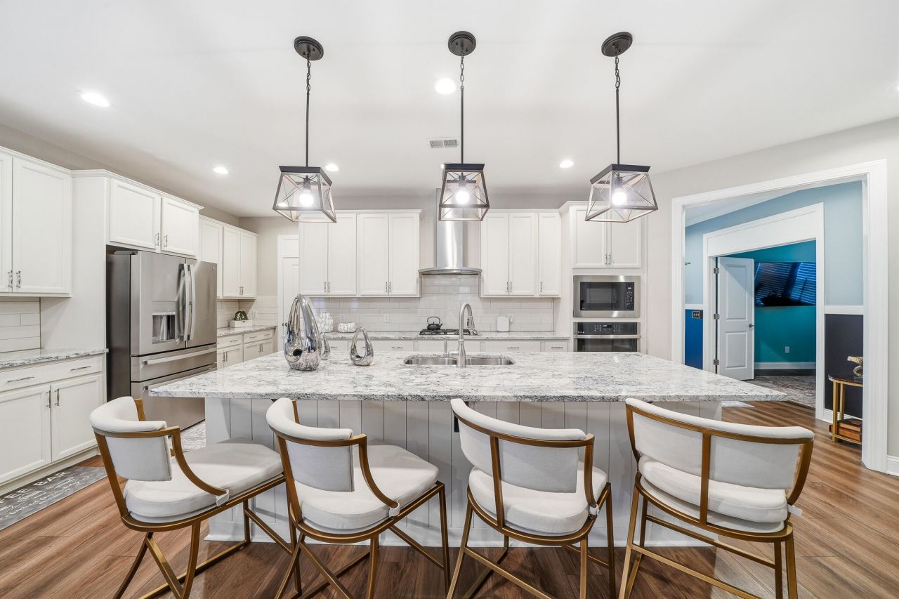 218 River Martin Court Photo 7