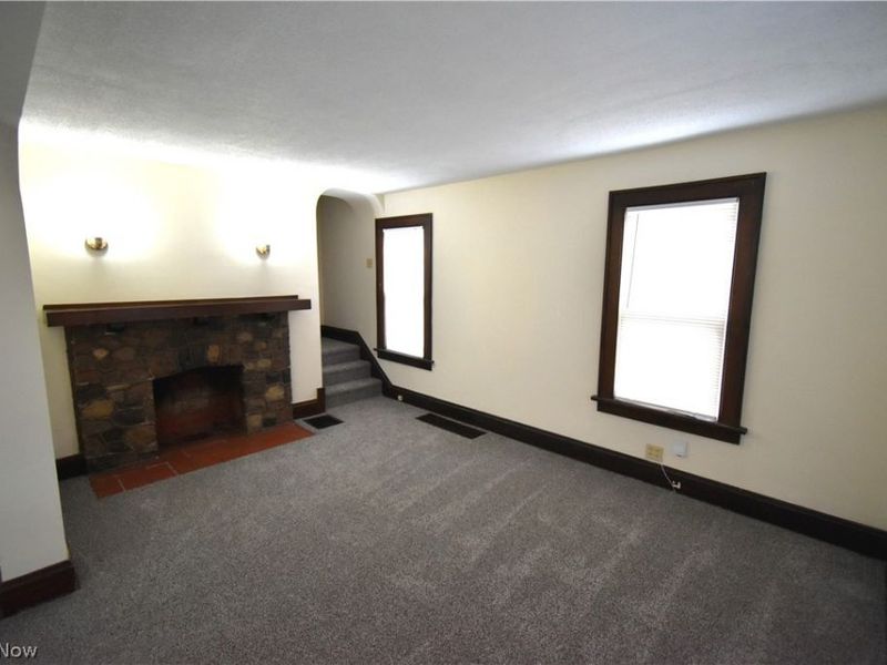 3885 W 135th Street, Cleveland, OH 44111 Photo 4