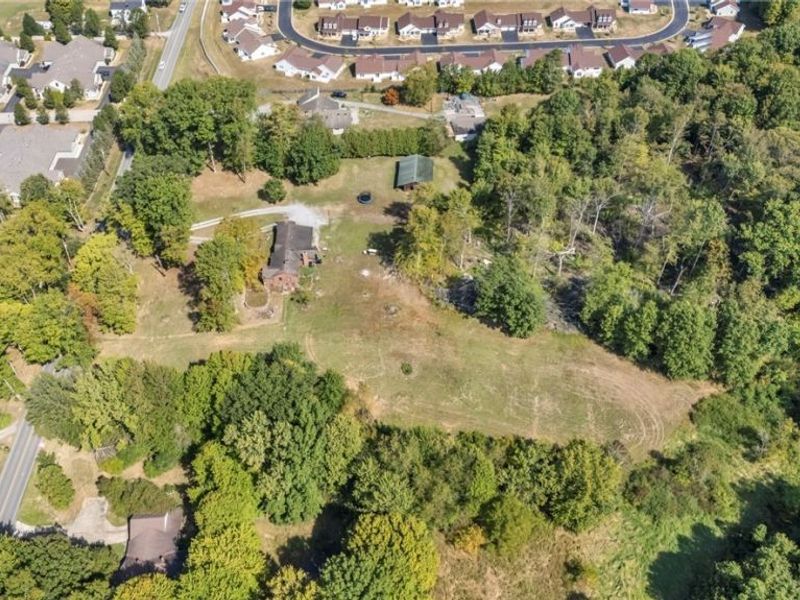 Sharrott Road, Poland, OH 44514 Photo 7