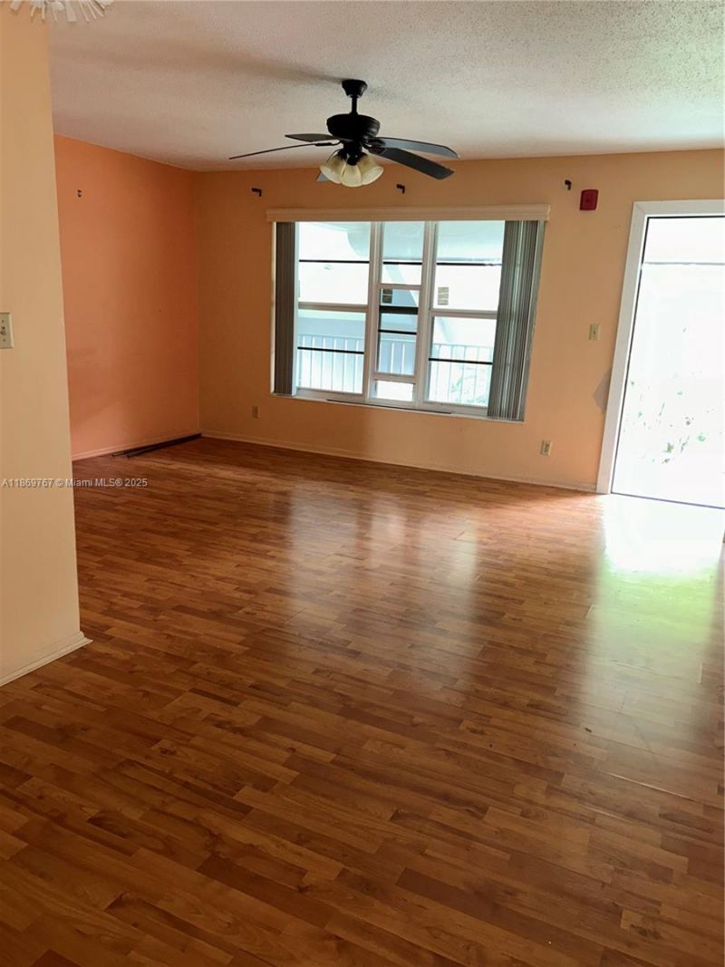 2901 NW 47th Ter , Unit 348B, Lauderdale Lakes, FL 33313 Photo