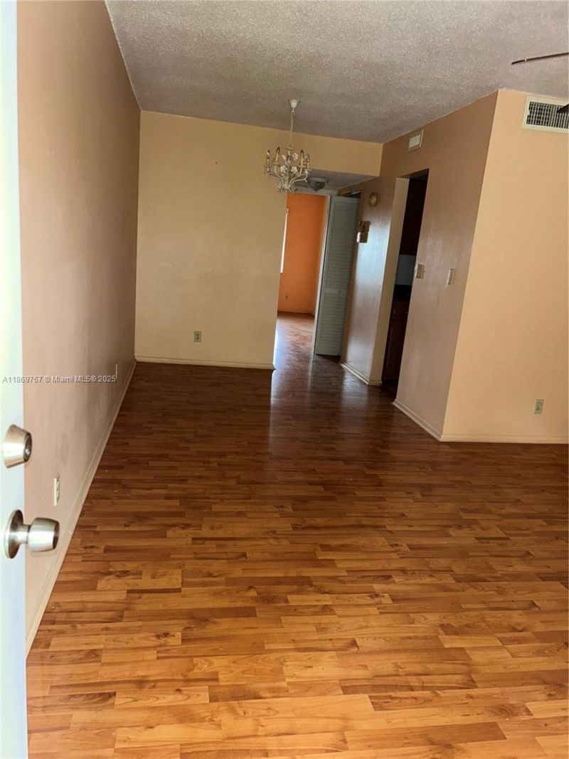 2901 NW 47th Ter , Unit 348B, Lauderdale Lakes, FL 33313 Photo