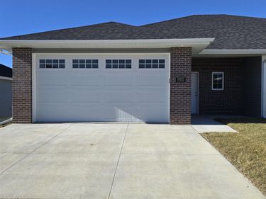 5821 S 94th Street , Lincoln, NE 68526