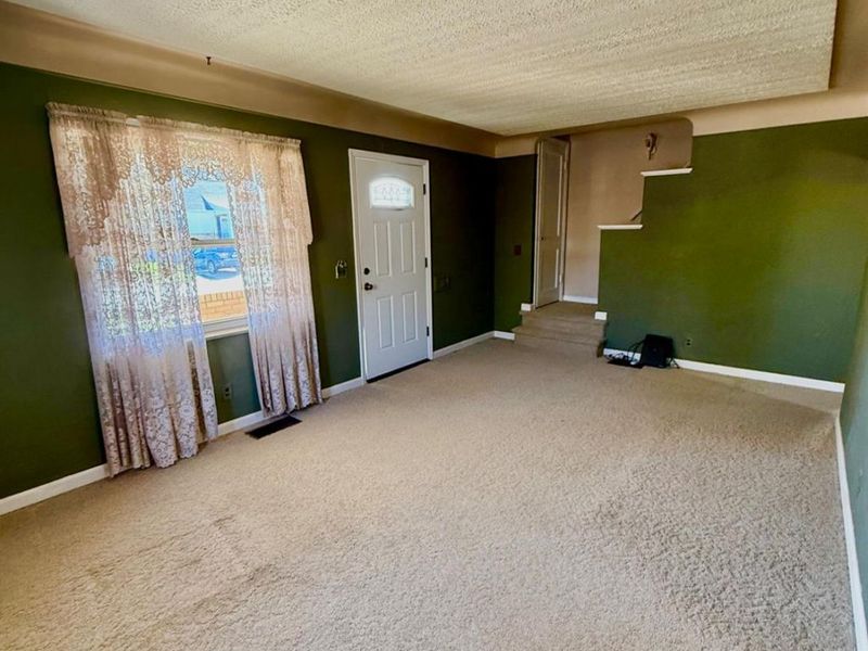 1023 Woodbriar Lane, Cincinnati, OH 45238 Photo 8