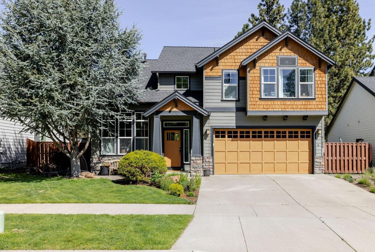 61059 Snowberry Place, Bend, OR 97702 Main Photo