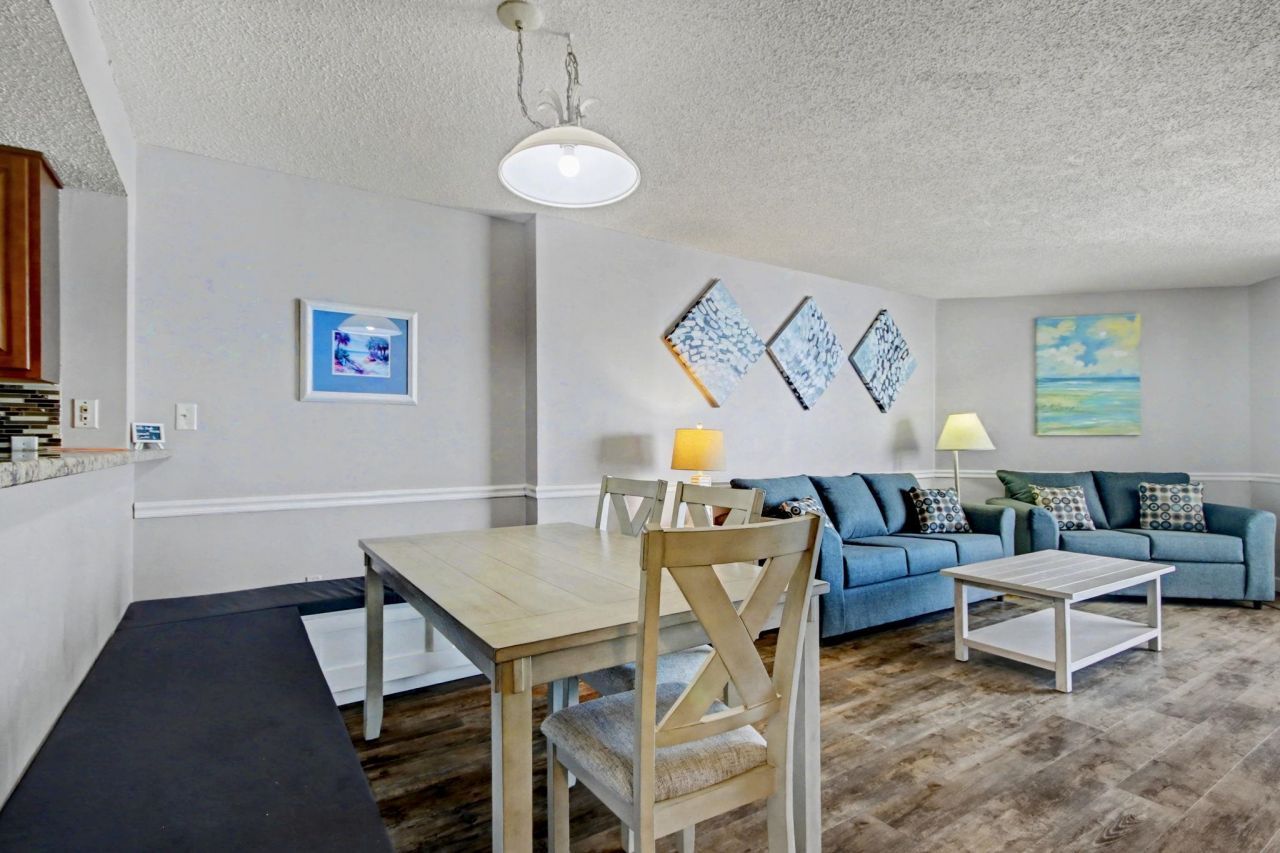 201 74th Ave. N  Photo 17