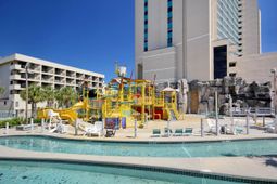 201 74th Ave. N  photo 4