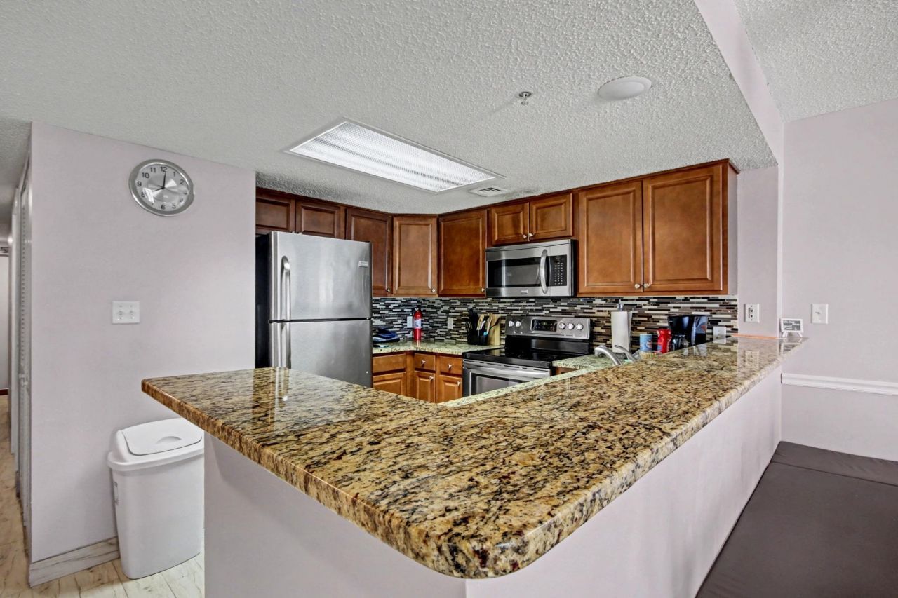 201 74th Ave. N  Photo 22