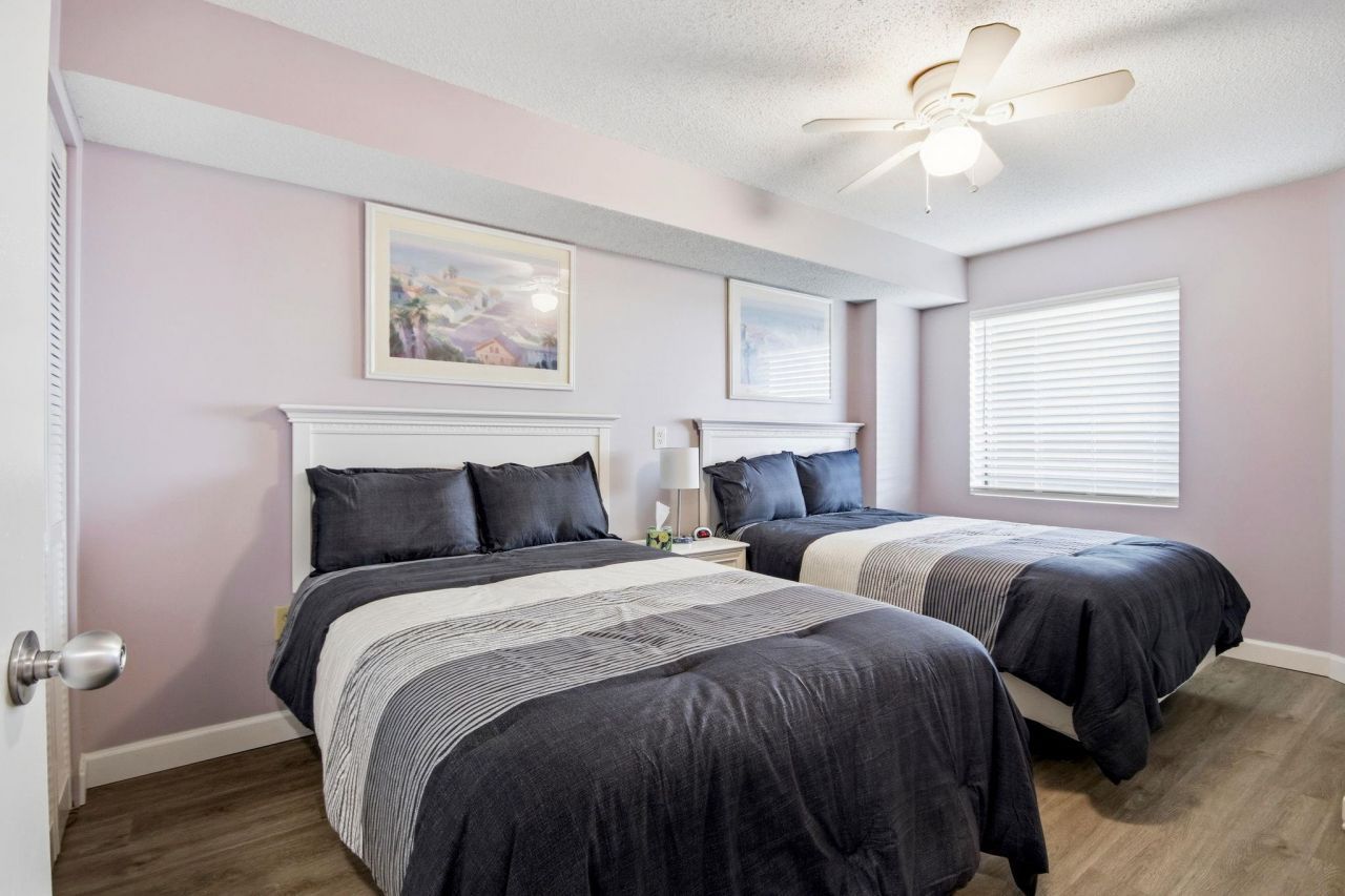 201 74th Ave. N  Photo 24