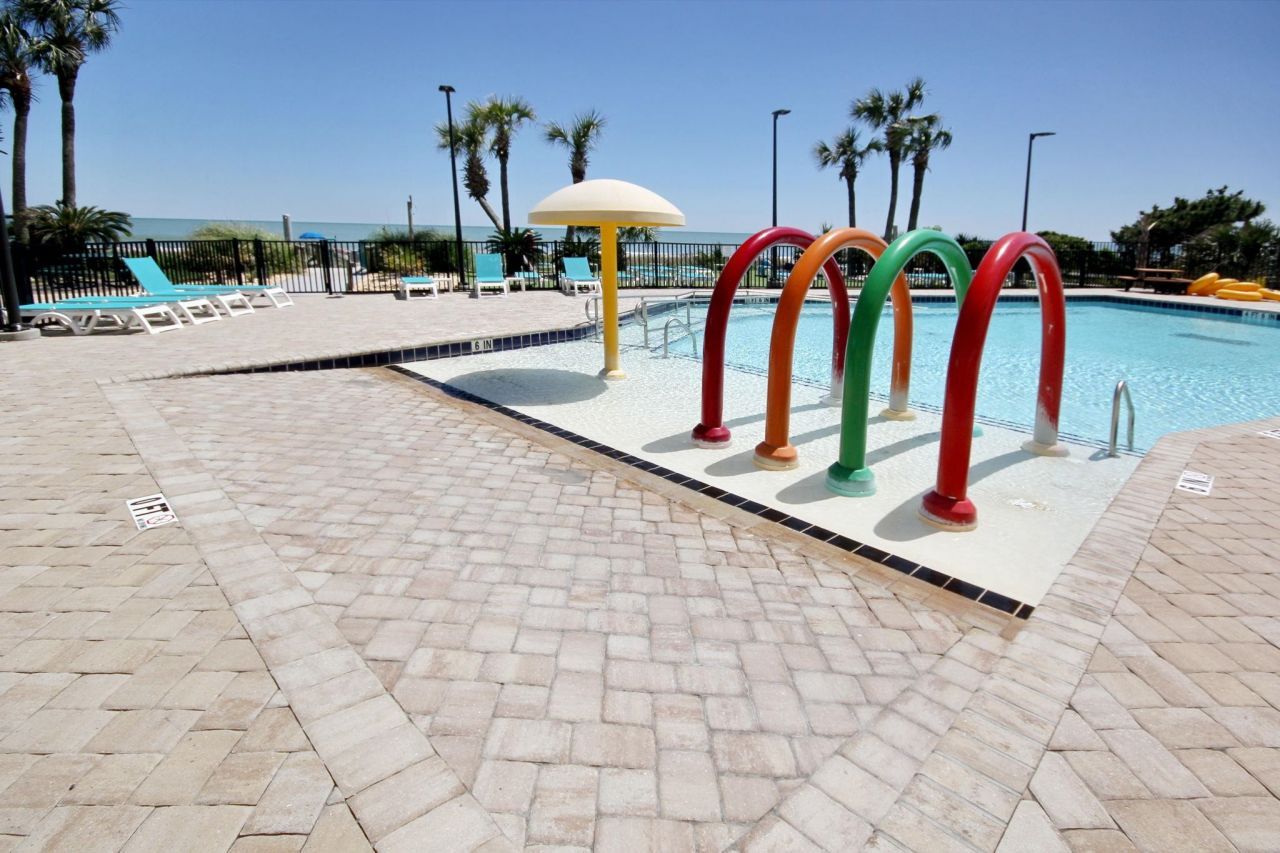 201 74th Ave. N  Photo 34