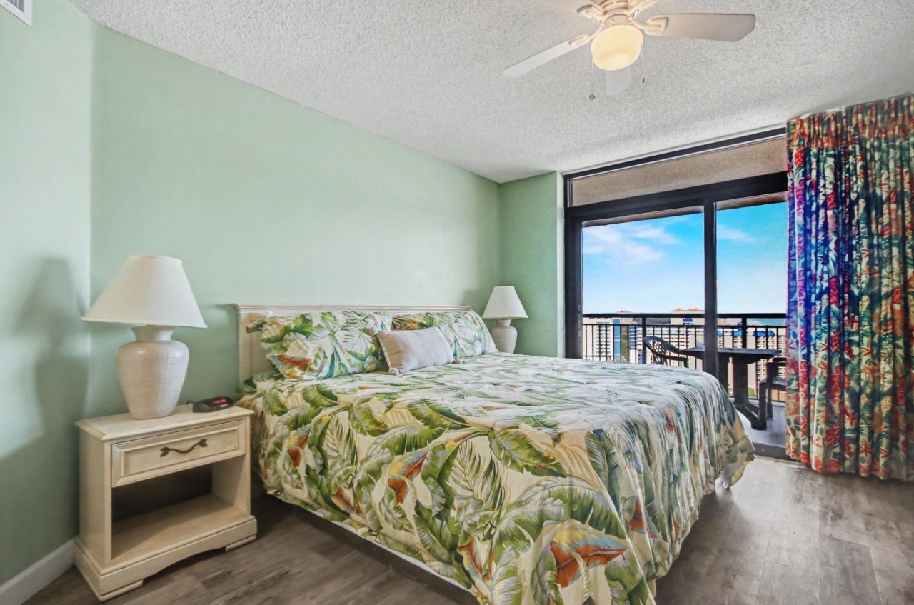 201 74th Ave. N  Photo 9