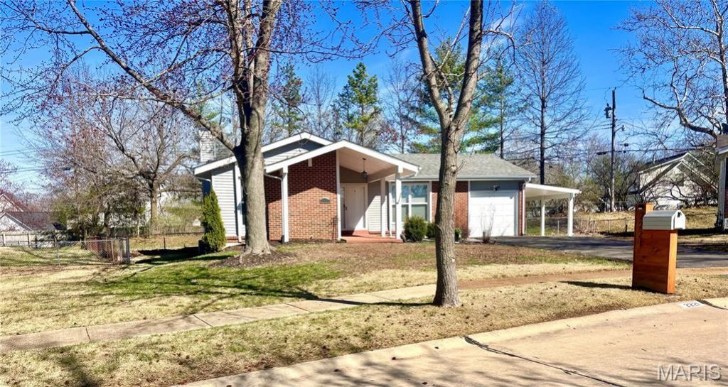 2221 Bentley Manor Drive, Fenton, MO 63026 Main Photo