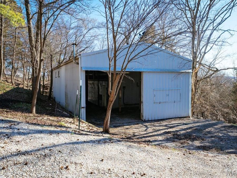 Property Image 40