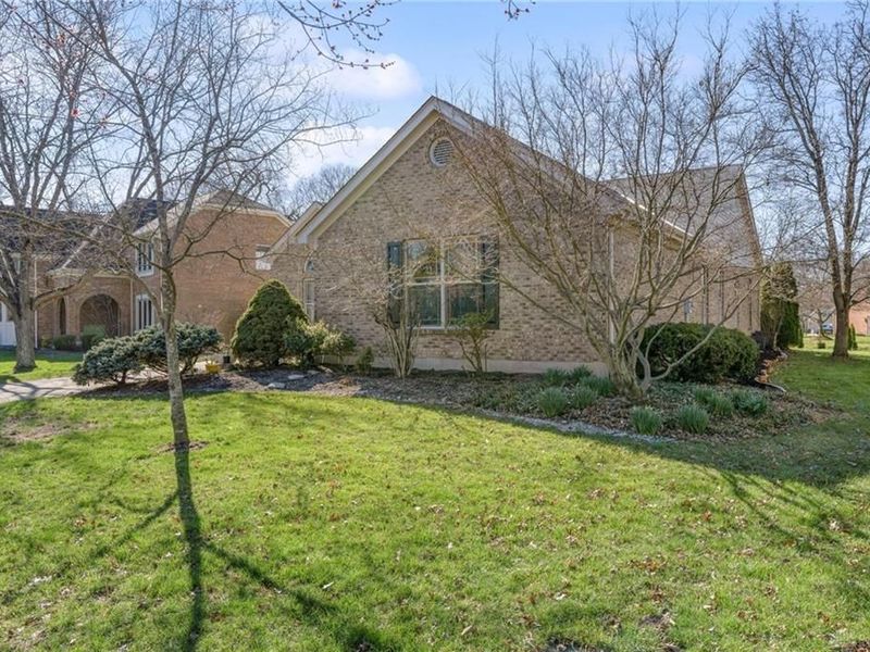 8781 Rupp Farm Drive, West Chester Township, OH 45069 Photo 2