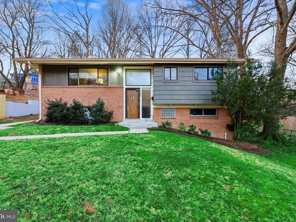 11403 FAIROAK DRIVE , SILVER SPRING, MD 20902