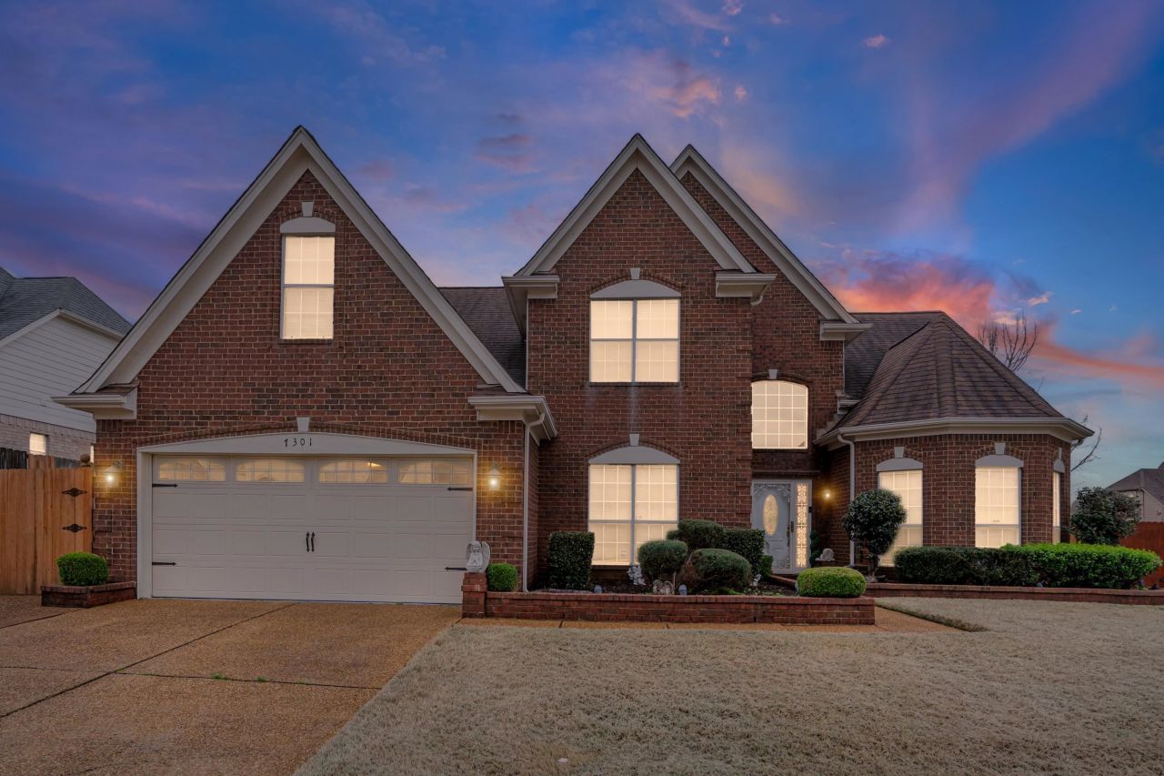 7301 Hunters Tree Dr, Memphis, TN 38125 Main Photo