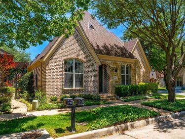 6166 Stapleford Circle, Dallas, TX 75252