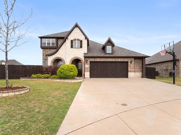 262 Firelight Drive, Waxahachie, TX 75165