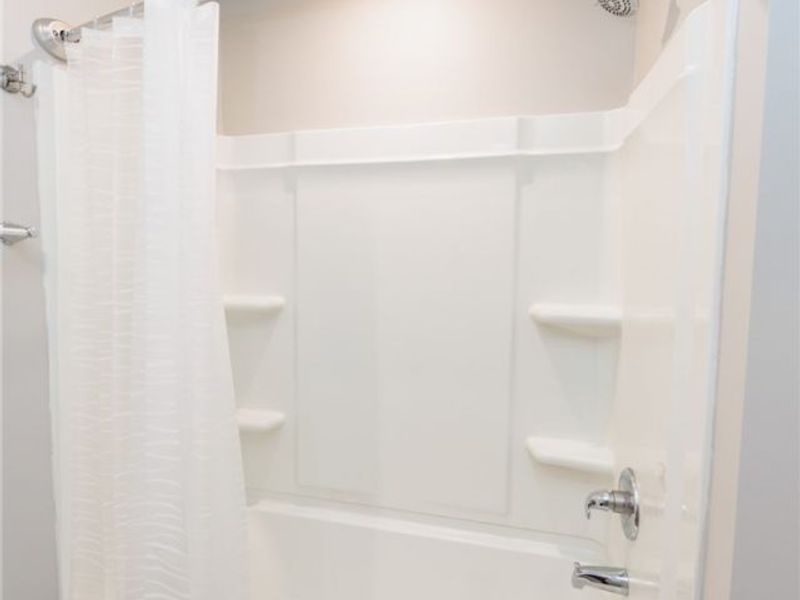 784 Pine Spring Drive, Painesville, OH 44077 Photo 25