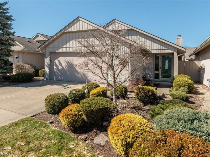 12410 Altis Court , Strongsville, OH 44149 Photo 1