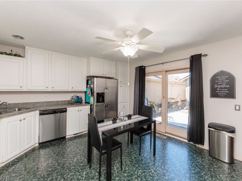 12410 Altis Court , Strongsville, OH 44149 Photo 12