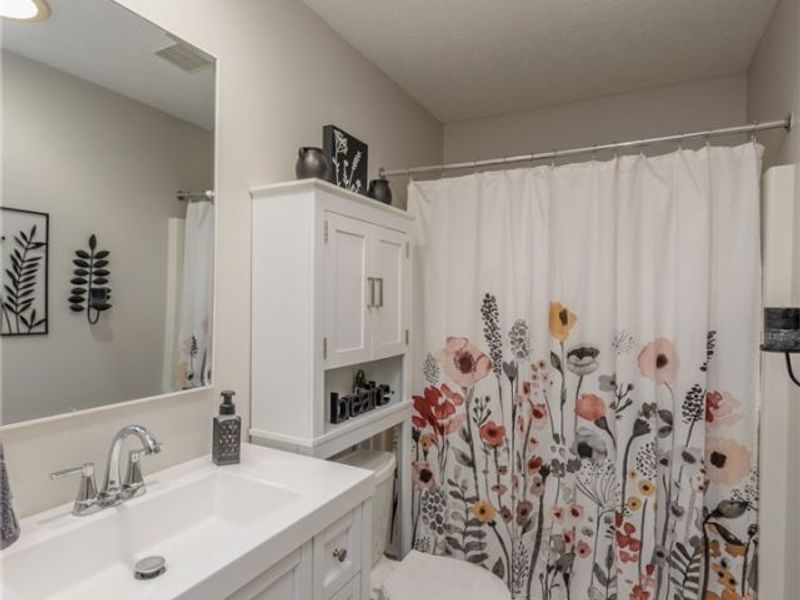 12410 Altis Court , Strongsville, OH 44149 Photo 17