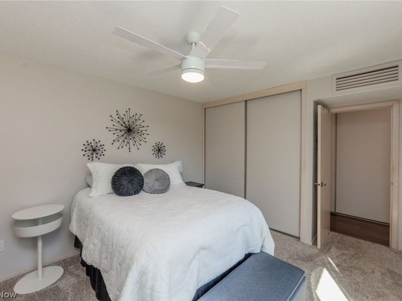 12410 Altis Court , Strongsville, OH 44149 Photo 21