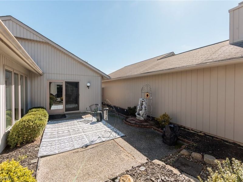 12410 Altis Court , Strongsville, OH 44149 Photo 36