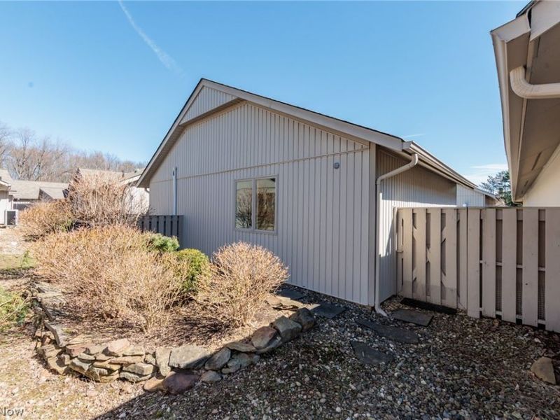 12410 Altis Court , Strongsville, OH 44149 Photo 40