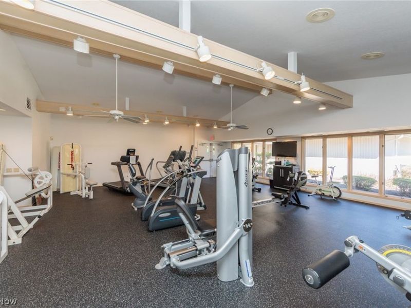 12410 Altis Court , Strongsville, OH 44149 Photo 43