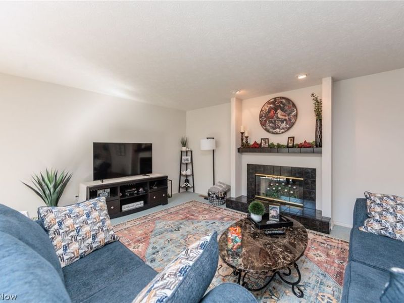 12410 Altis Court , Strongsville, OH 44149 Photo 6