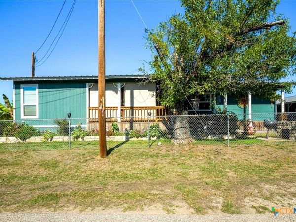 301 E Castlebriar, Granite Shoals, TX 78654