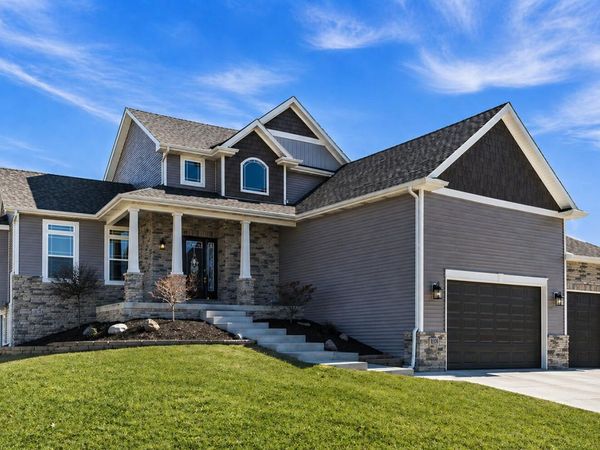 3104 Westwind Drive, Valparaiso, IN 46385