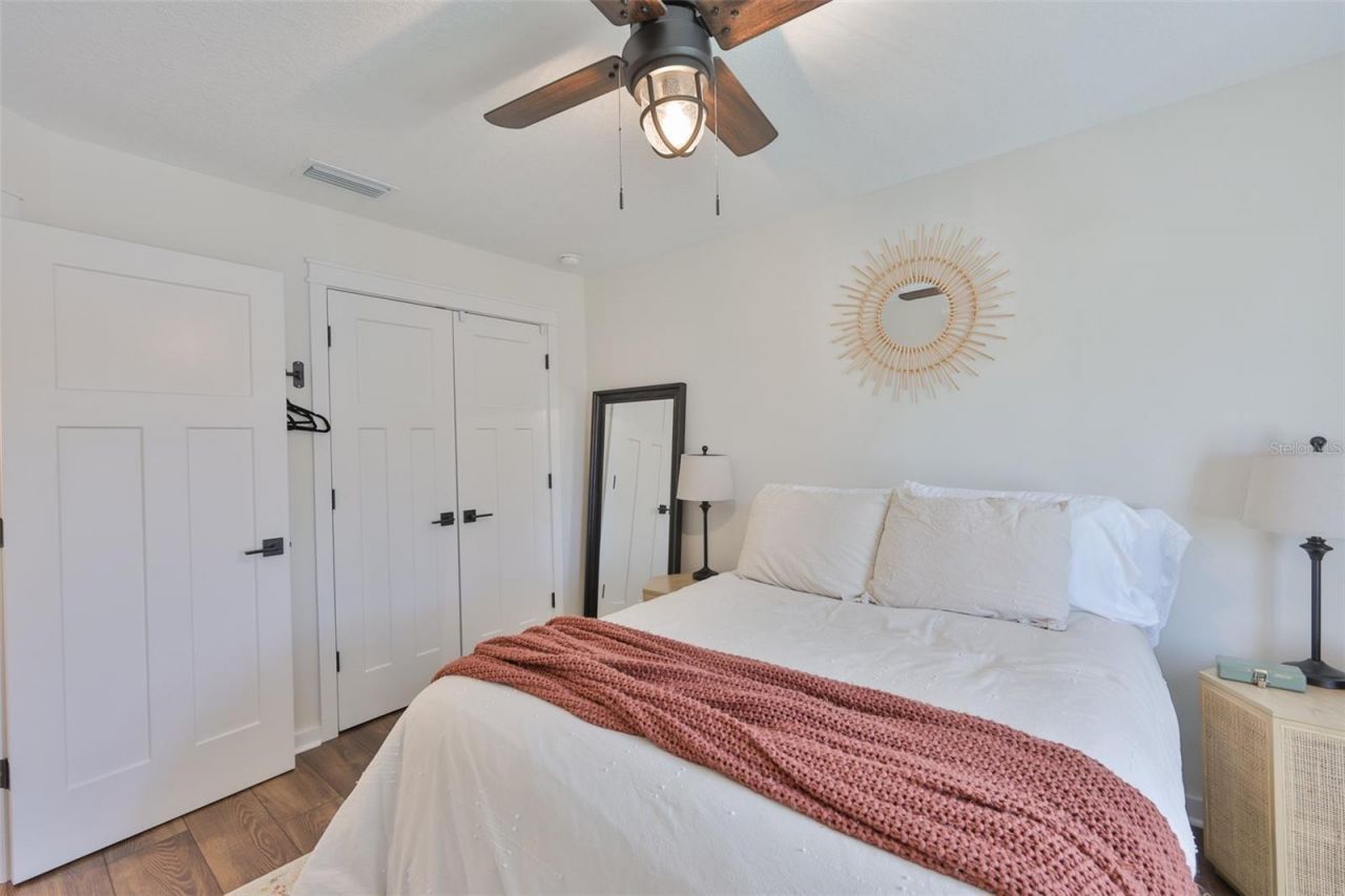 1806 E Caracas Street , Tampa, FL 33610 Photo