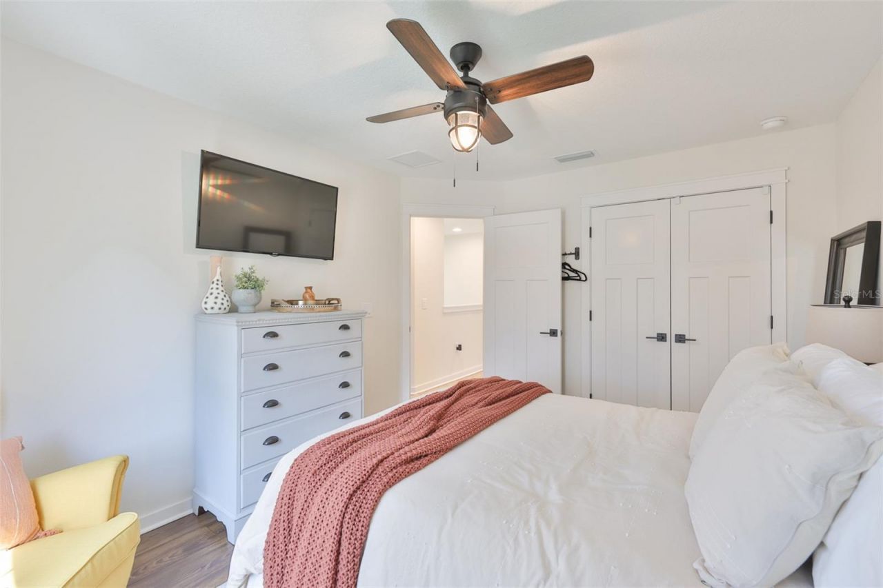 1806 E Caracas Street , Tampa, FL 33610 Photo