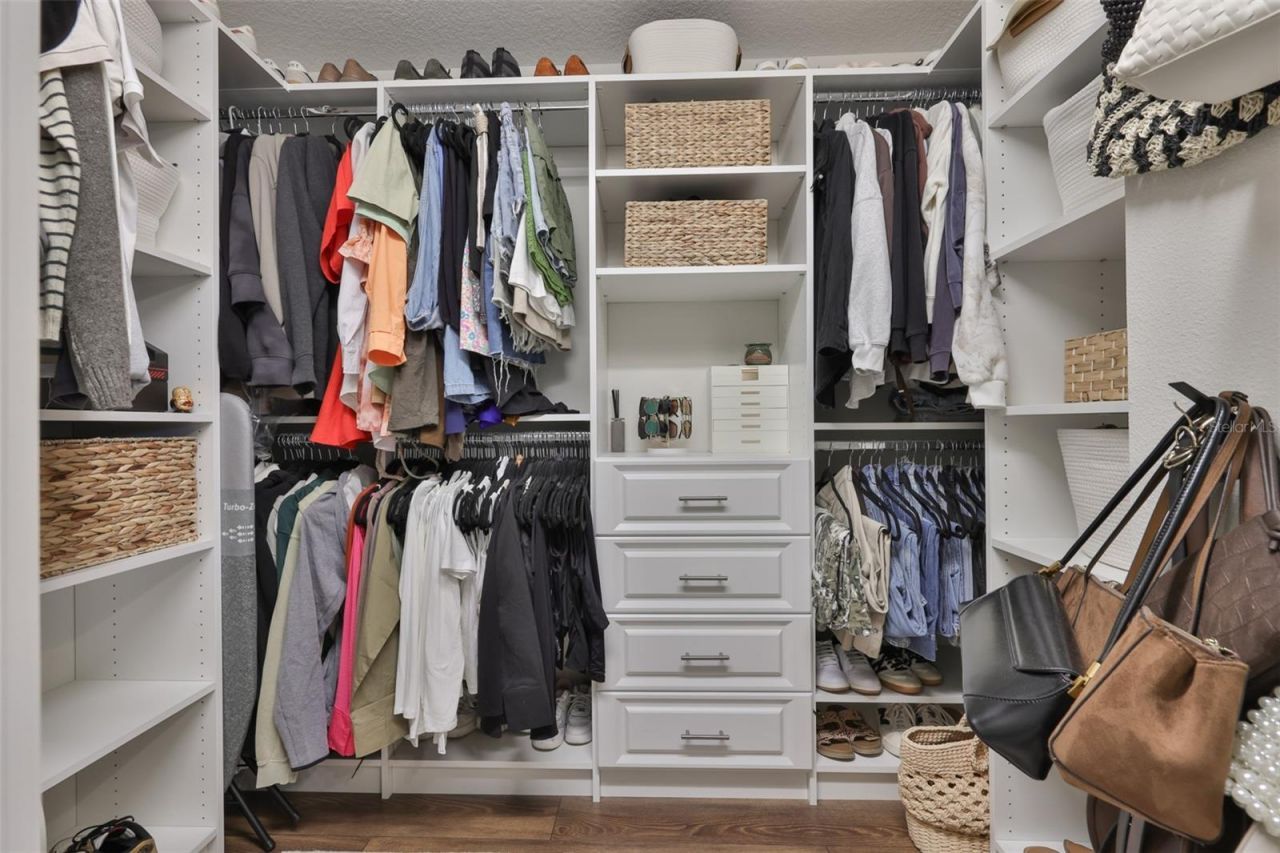 1806 E Caracas Street , Tampa, FL 33610 Photo