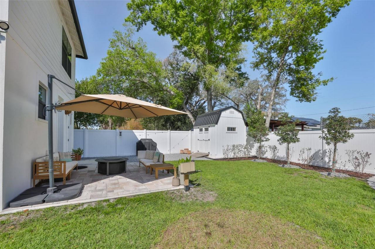 1806 E Caracas Street , Tampa, FL 33610 Photo