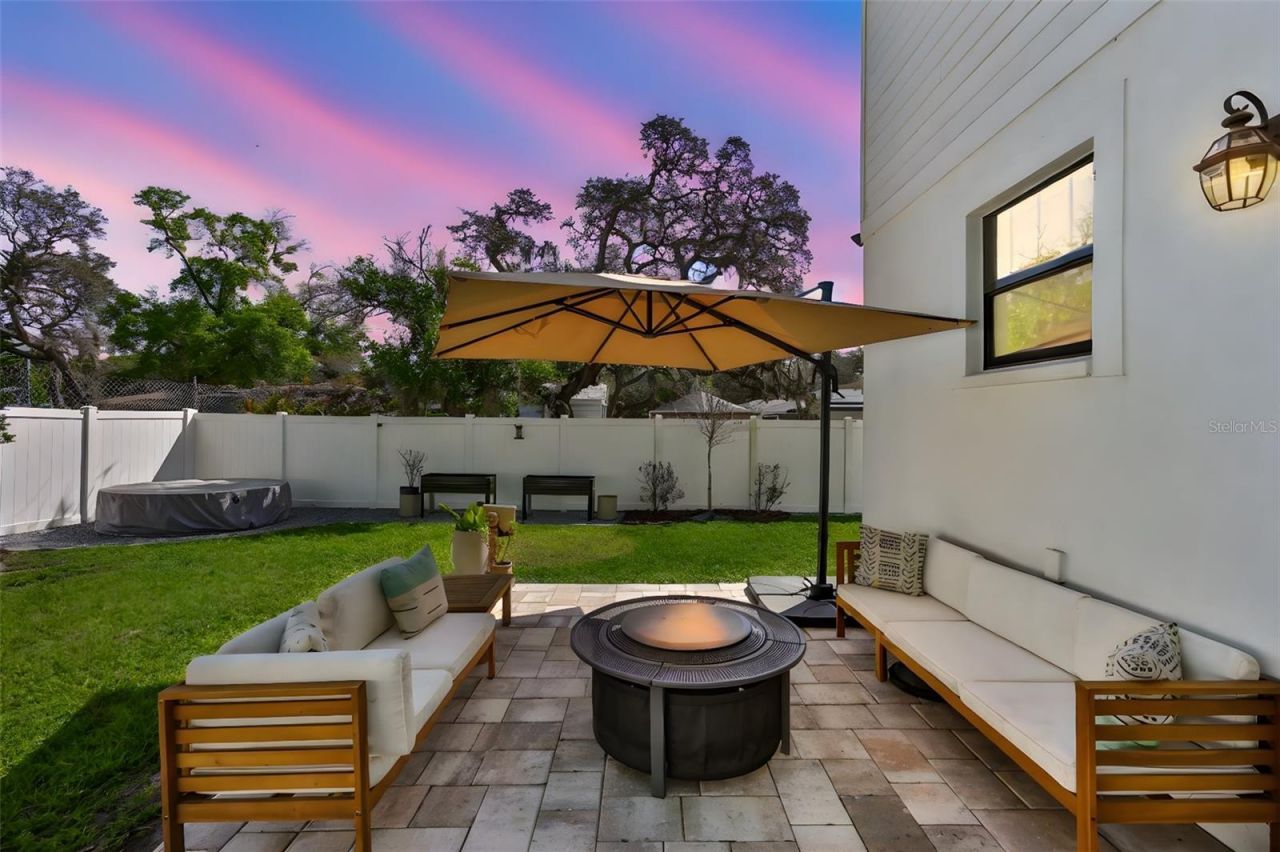 1806 E Caracas Street , Tampa, FL 33610 Photo