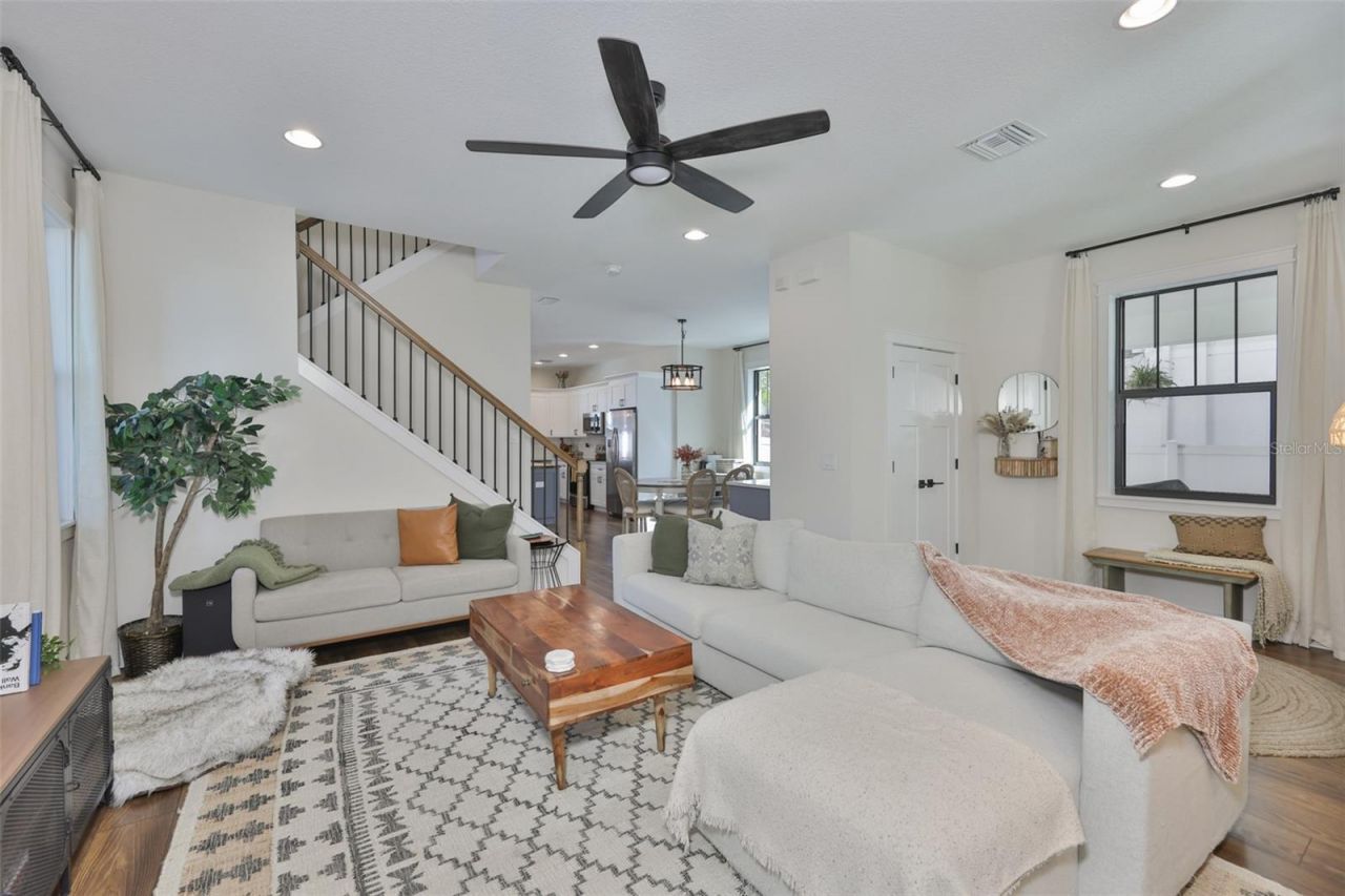 1806 E Caracas Street , Tampa, FL 33610 Photo