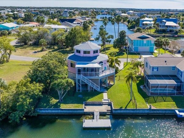 3460 CRAPE MYRTLE DRIVE , HERNANDO BEACH, FL 34607