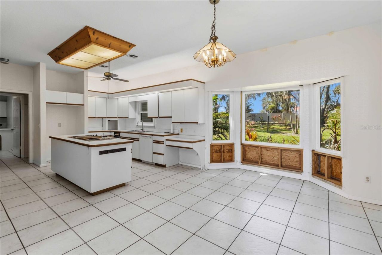 7468 Lake Willis Drive , Orlando, FL 32821 Photo