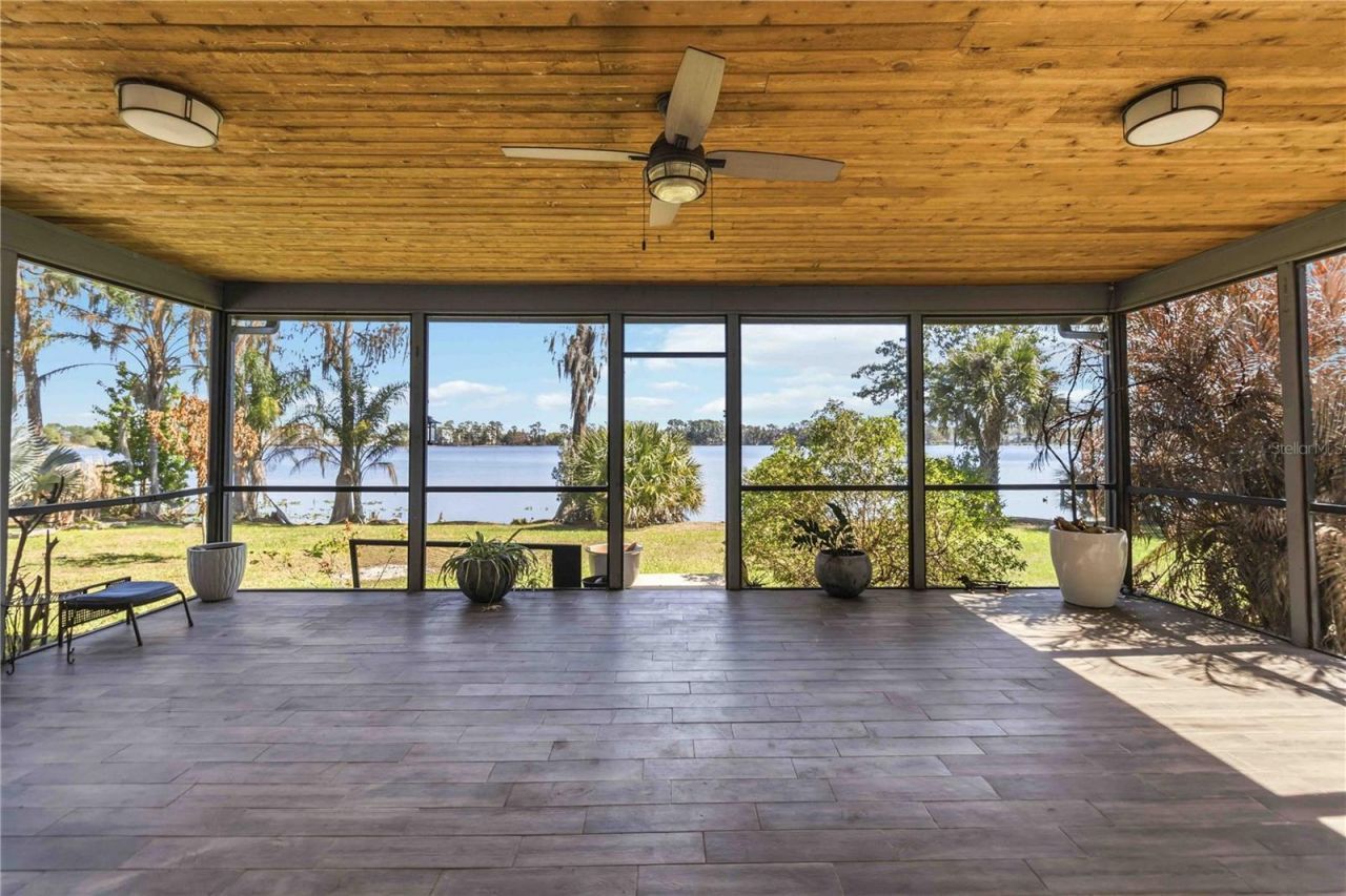 7468 Lake Willis Drive , Orlando, FL 32821 Photo