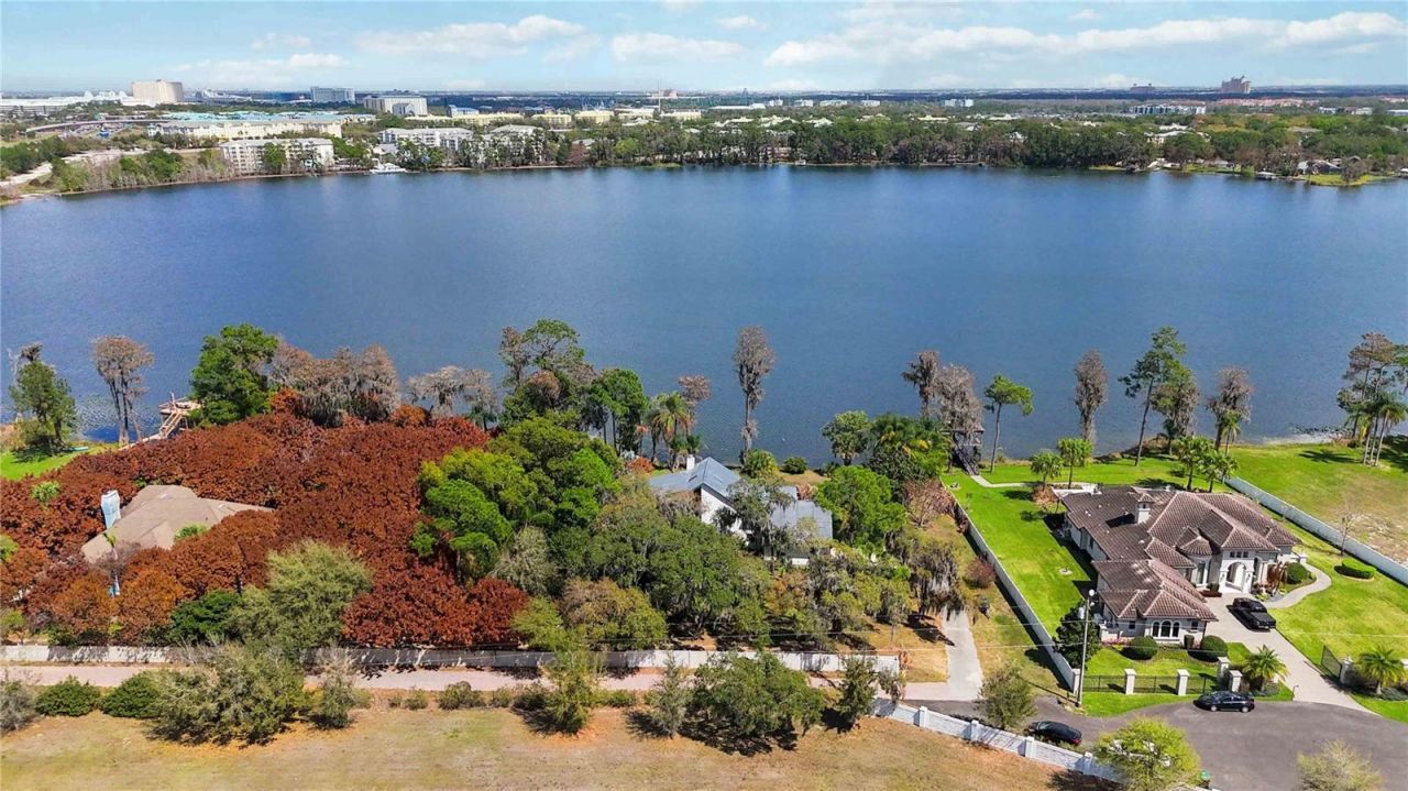 7468 Lake Willis Drive , Orlando, FL 32821 Photo