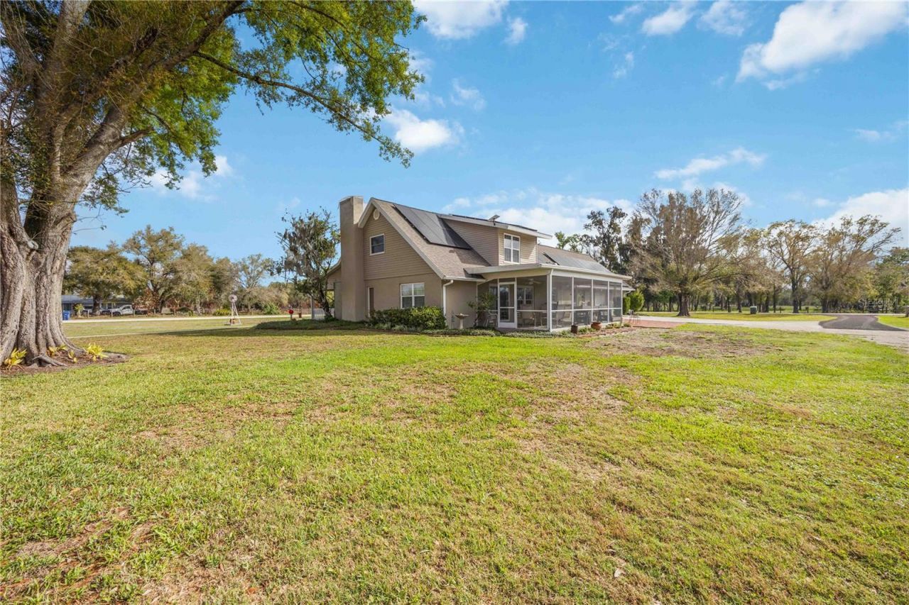 16031 Winburn Drive S, Sarasota, FL 34240 Photo