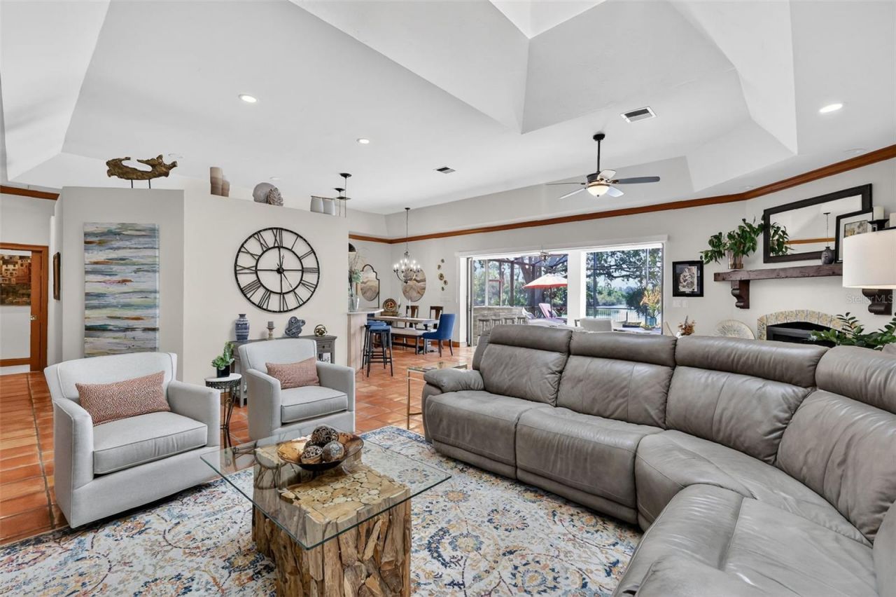 16238 E Shirley Shores Road, Tavares, FL 32778 Photo