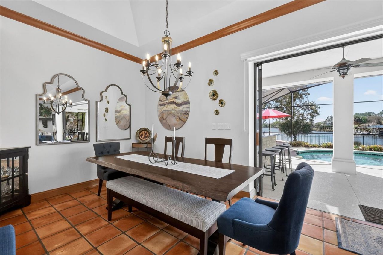 16238 E Shirley Shores Road, Tavares, FL 32778 Photo